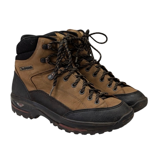 Lowa Hiking/Backpacking Boots Size 39.5 US 7.5L    S3981 - Picture 1 of 16